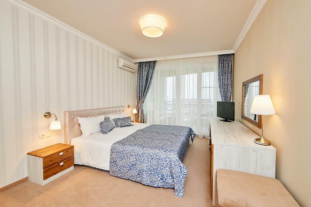 Penelopa Palace Apart Hotel & Spa Pomorie Extérieur photo