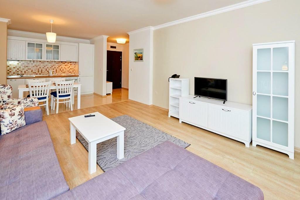 Penelopa Palace Apart Hotel & Spa Pomorie Extérieur photo