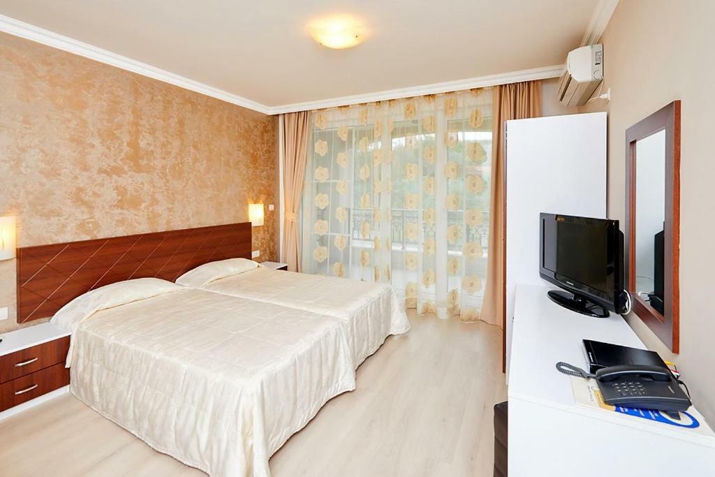 Penelopa Palace Apart Hotel & Spa Pomorie Extérieur photo