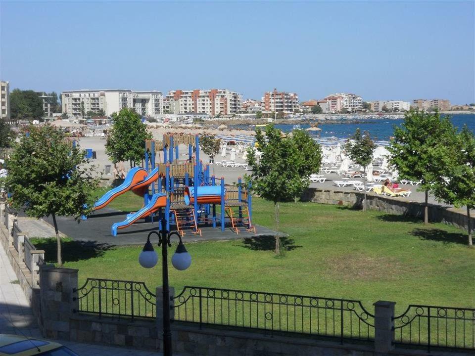 Penelopa Palace Apart Hotel & Spa Pomorie Extérieur photo